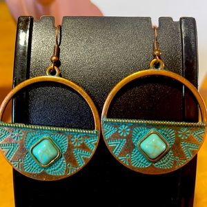 🎉HP🎉 🦋 3/$15 Turquoise boho metal Aztec earrings